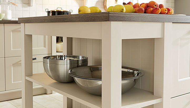 shaker kitchen design with island